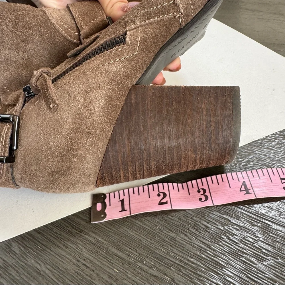 Gianni Bini Brown Suede Leather Marbess Ankle Booties 9.5